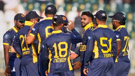 Sri Lanka threatens action if players return home after Islamabad attack, orders to stay in Pakistan; series to go on