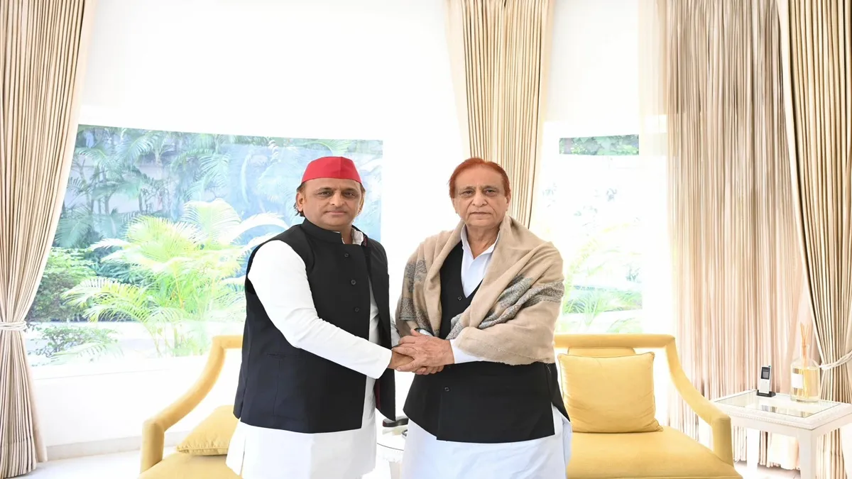 Azam Khan meets Akhilesh Yadav in Lucknow, speaks out against ‘injustice’ faced by family and supporters